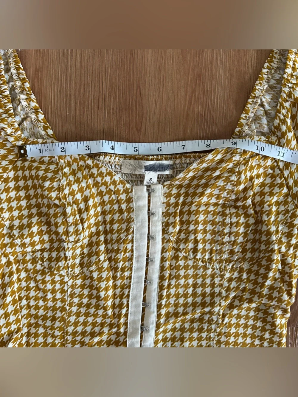Rewind Mustard and White Houndstooth Sweetheart Blouse with Smocked Back